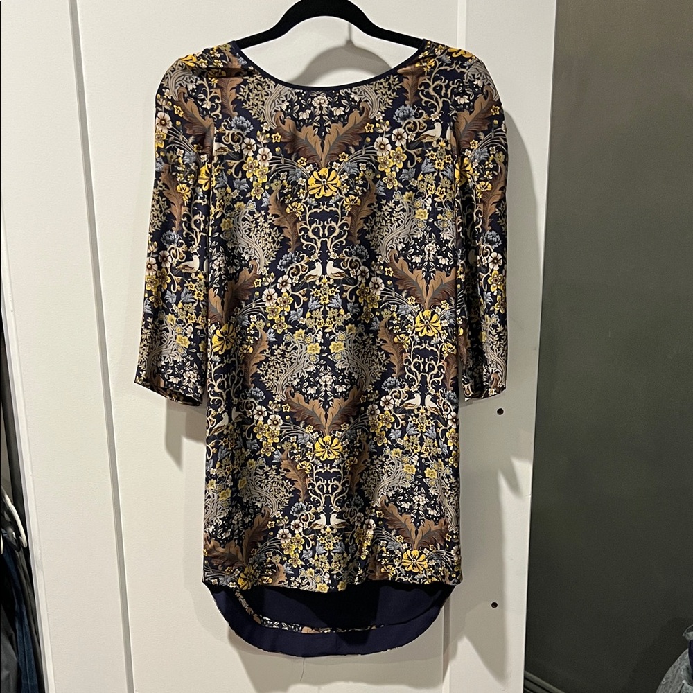Club Monaco long sleeve dress